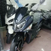 sym j200