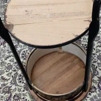 میز گرد تکی