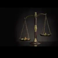 وکیل پایه یک دادگستری و مشاور حقوقی
