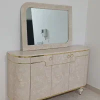میز تیوی و آینه کونسور ست کامل