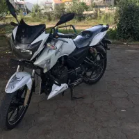 آپاچی 180
