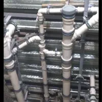 لوله کشی نصب شیر روشویی برق کاری بازسازی رفع نشتی