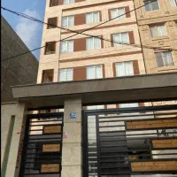 فروش یک واحد مسکونی