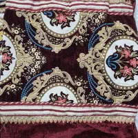 روبالشتی محلی مخمل