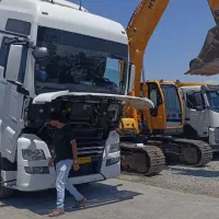 کارشناس کامیون ماشین سنگین رنگ کامیونت