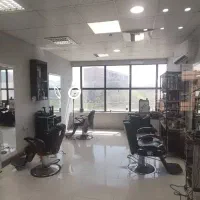 رهن اجاره مغازه صدرا 25 متری طبقه 2