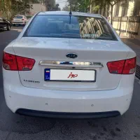 یک دستگاه خودرو