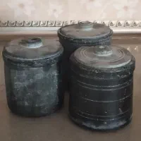 سه عدد ظرف سنگی  (دیزی سنگی) سالم و باکیفیت