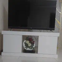 میز تلویزیون وکاربردی