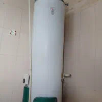 آبگرمکن مخزنی ایستاده