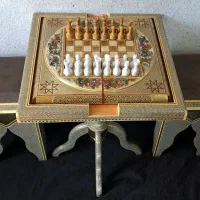 میز و صندلی تخته نرد و شطرنج خاتم کاری(میز مربع)