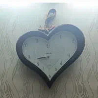 ساعت دیواری