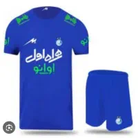 شاگرد وسط کار خیاط