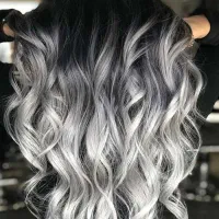 مشتری رنگ مو