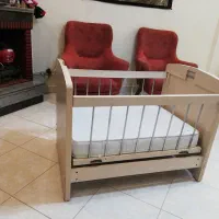 تخت خواب گهواره بچه