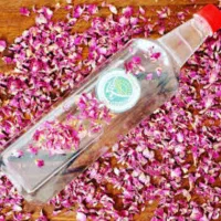 گلاب معطر دو آتیشه کاشان  فروشگاه مواد غذایی مولوی