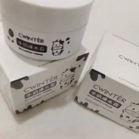 کرم مرطوب کننده و ابرسان شیرگاو