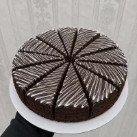 کیک فول شکلاتی اسفنجی