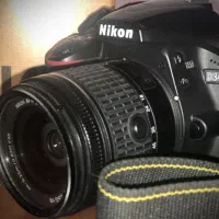 دوربین عکاسی Nikkon +lenz1855 vr