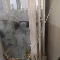 بوفه شیشه‌ای