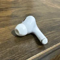 یک عدد تک ایرپاد پرو اصلی R
