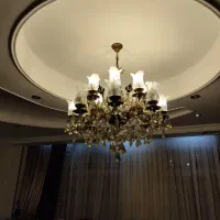 لوستر ۱۶ شاخه شیک و زیبا