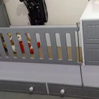 تخت دومنظوره کودک نوجوان