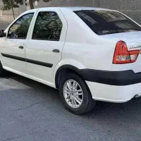 رنو پارس تندر مدل ۹۶ مولتی مدیا