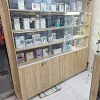 ویترین مغازه
