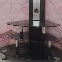میز تلوزیون شیشه ای