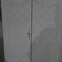 کمد لباسی