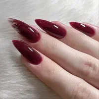 تخفیف ویژه خدمات کاشت ناخن و پدیکور پاو..