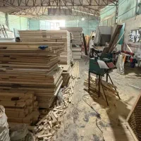 نیروی کار نجاری ماهر و نیمه ماهر