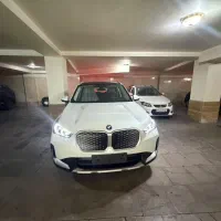 بی ام و ix1 برقی  2025