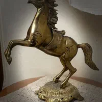 مجسمه اسب برنز