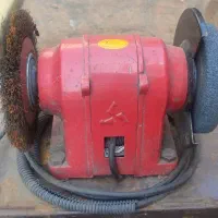 میز کار با سنگ‌ گیره