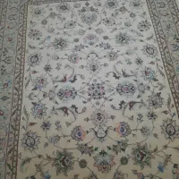 فرش شیش متری دست بافت . طرح افشان .