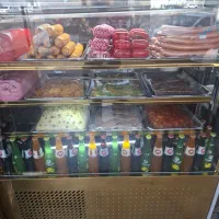 کارگر ساده ساندویچی
