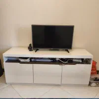 میز تلویزیون،کنسول