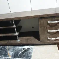 زیر تلویزیون