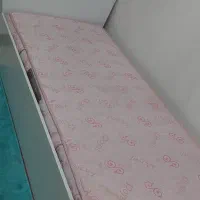 تخت یکنفره