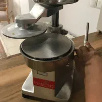 همبرگر زن نیمه اتومات
