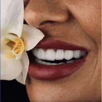 خدمات دندان و دندانپزشکی درمانی و زیبایی با چک
