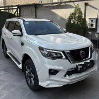 نیسان ترا با کیت 2025