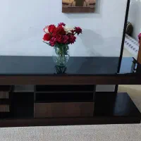 زیر تلویزیون چوبی