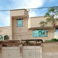 کرایه-منزل-شمالی-طبقه-دوم-دارای2خواب-پارکینگ-مسقف