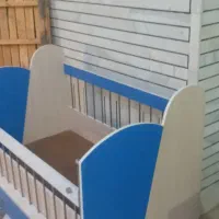 تخت و گهواره نوزاد