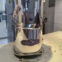 یک عدد چرخ خیاطی مارک دوشیر قدیمی
