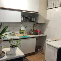 خانه 95 متری طبقه 3 بر خیابان جای پارک ماشین اجاره