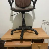 میز و صندلی